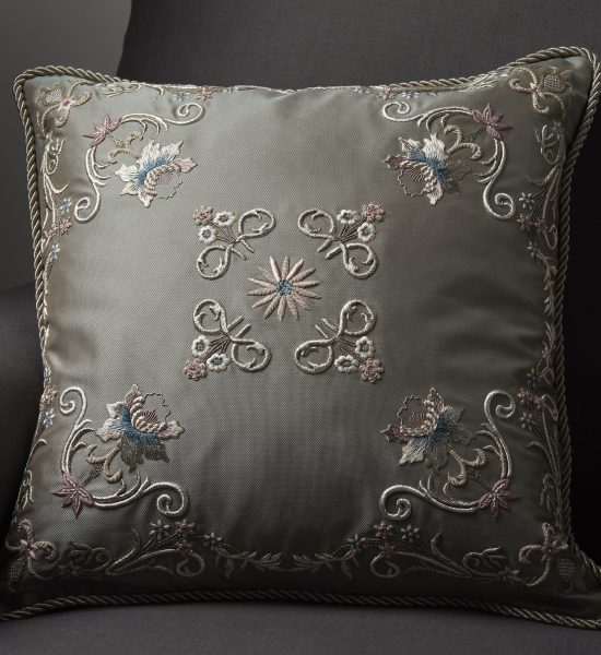 Palestrina London - Montpelier cushion